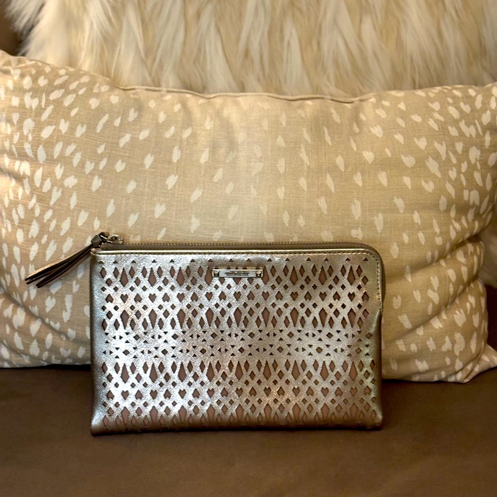 Stella & Dot Gold Laser Cut Clutch